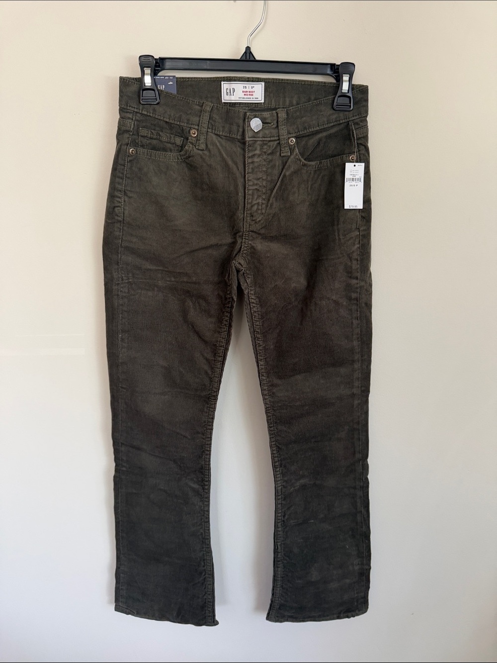 GAP Women’s Olive Green Corduroy Pants